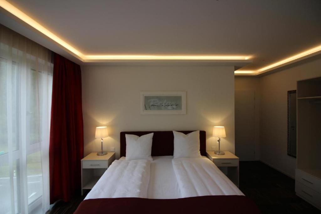 Swiss Star Home Illnau-Effretikon エクステリア 写真