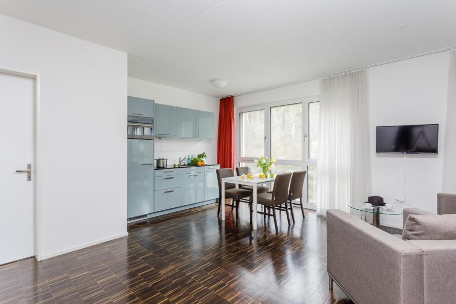 Swiss Star Home Illnau-Effretikon エクステリア 写真